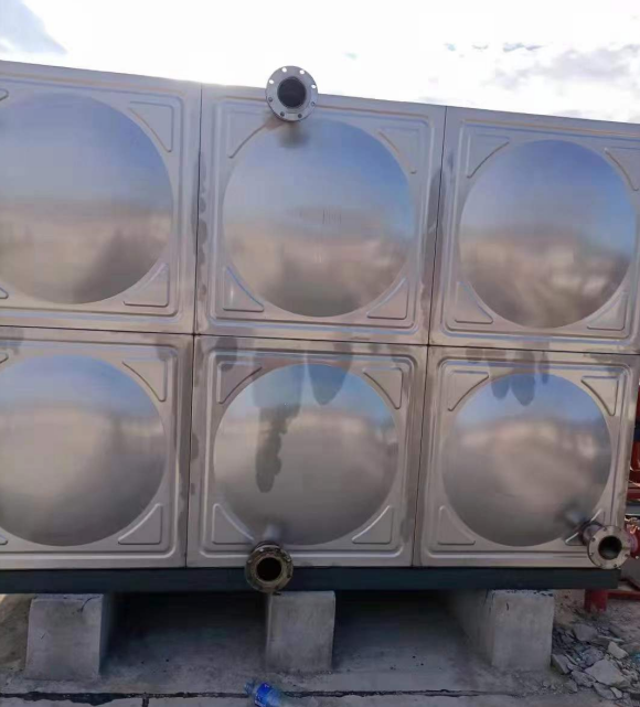 伊犁组合式不锈钢水箱，玻璃钢水箱的替代品，不锈钢冲压板组合水箱